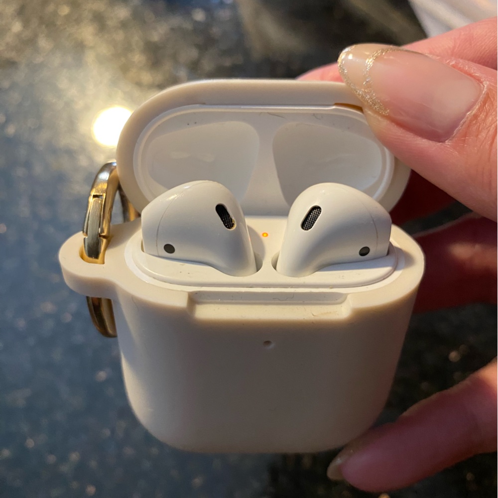 AirPods, first generation